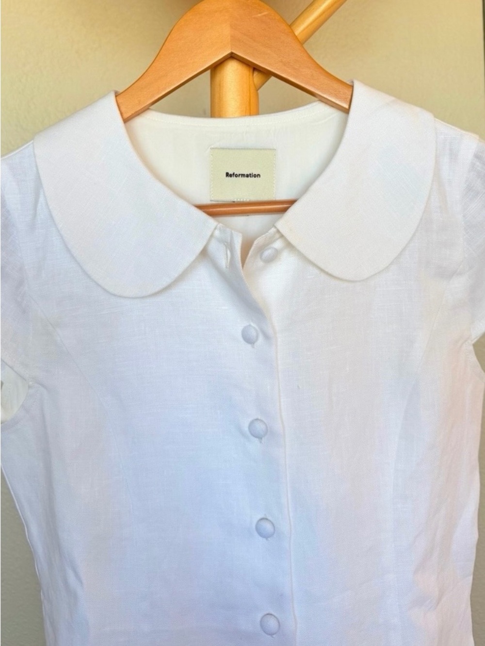 Reformation Molly Linen Shirt In White, BRAND NEW WITHOUT TAGS, NEVER WORN. - Picture 5 of 6